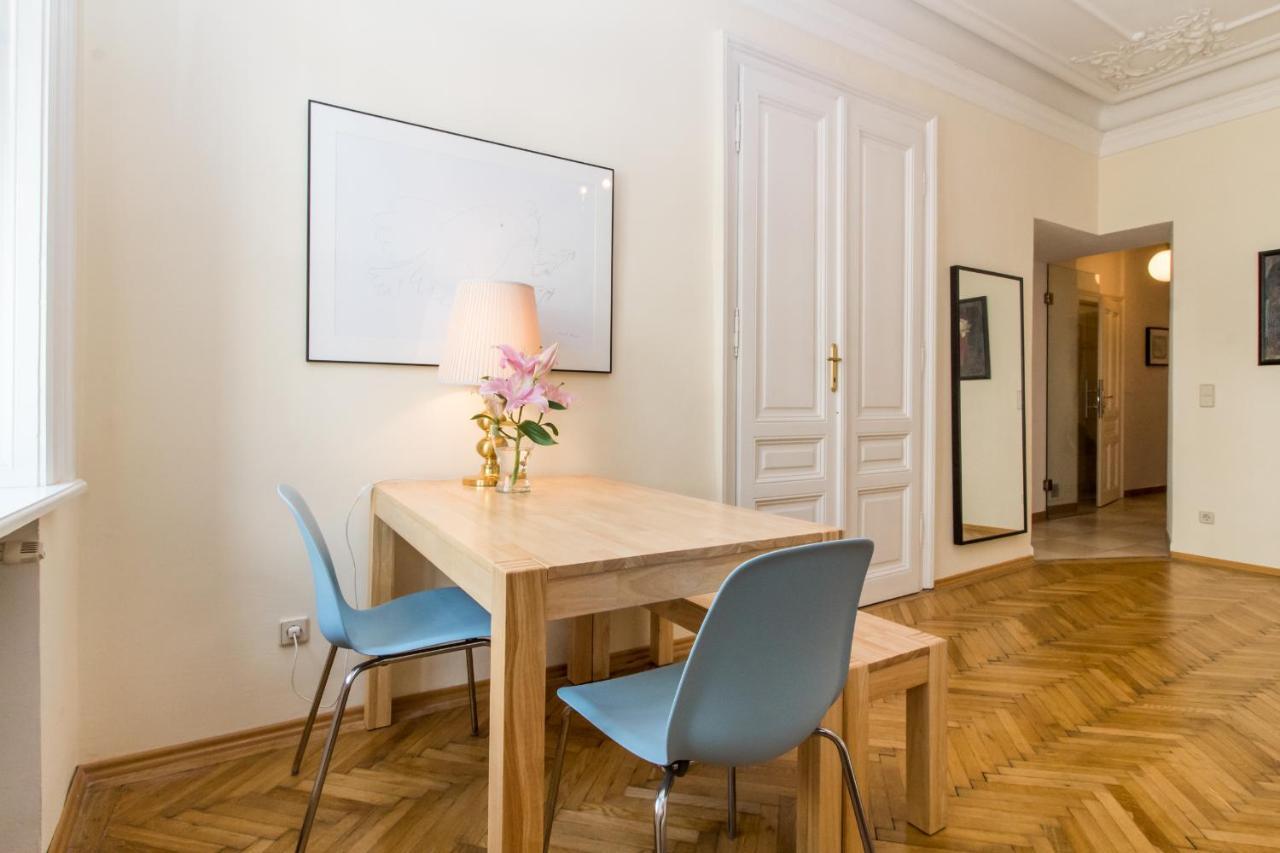 Beautiful Viennese Appartement *